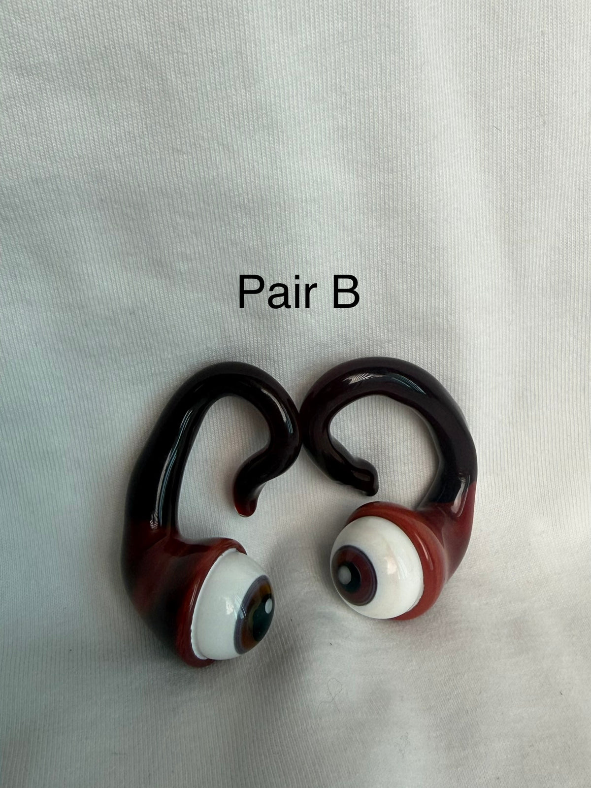 Eyeball ear weights