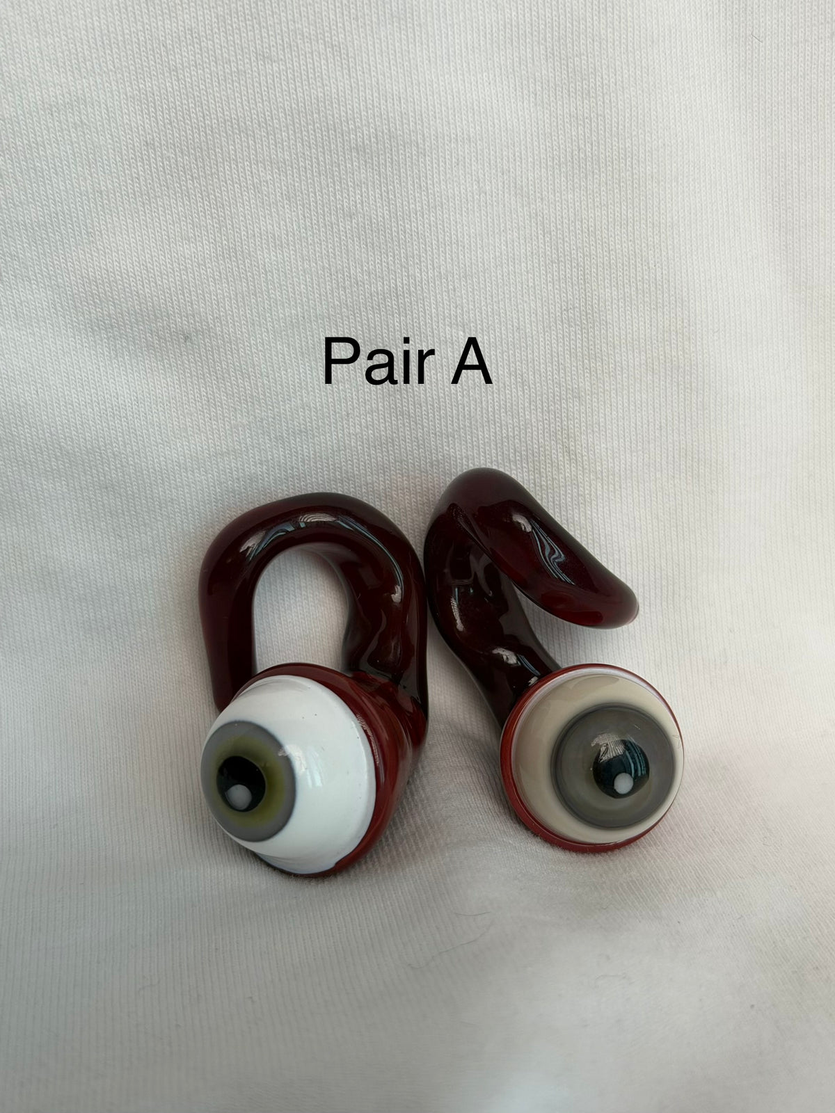 Eyeball ear weights